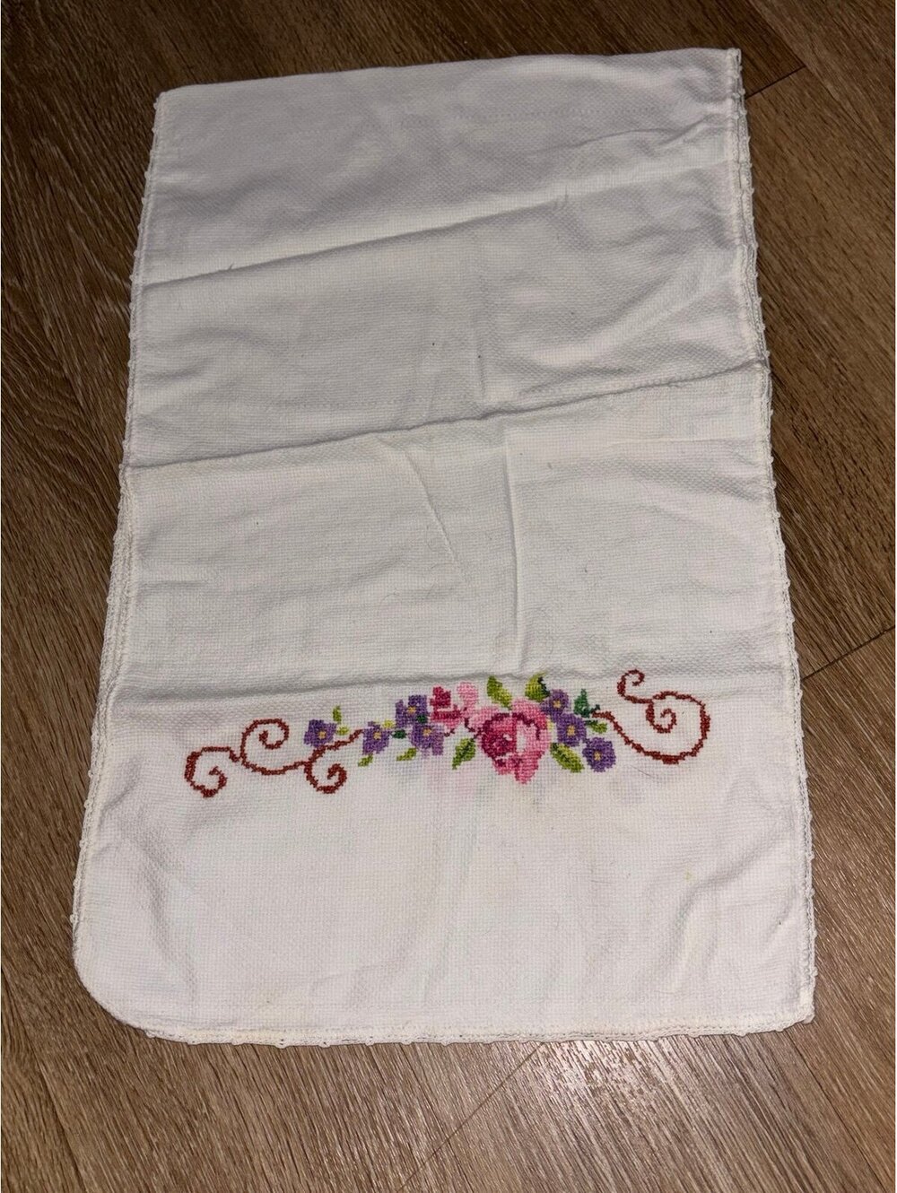 Vintage rose cross stitch table runner 44” d196